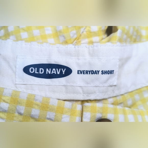 Old Navy Yellow/White Gingham Everyday Shorts Lightweight Cotton 14 - Picture 3 of 8